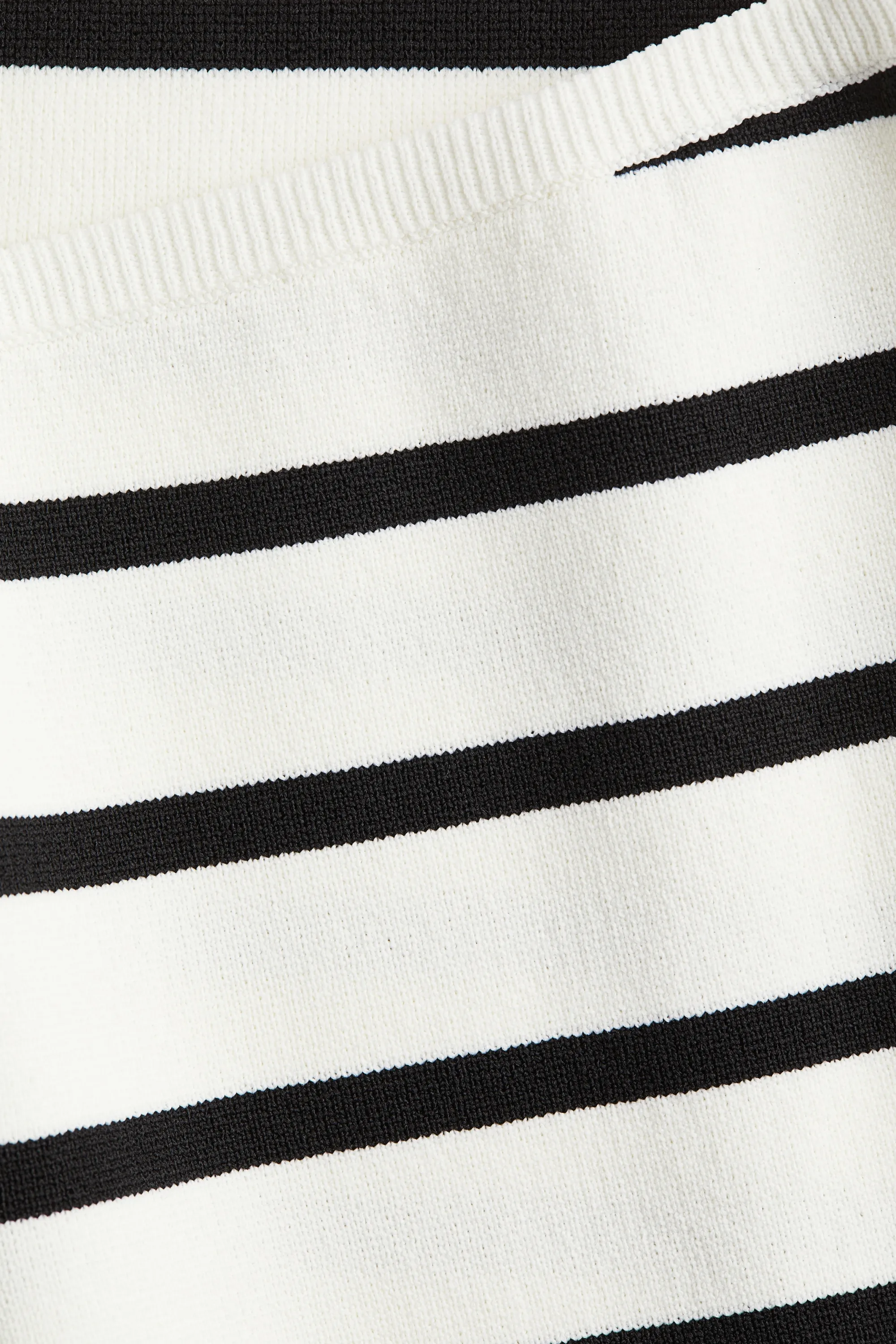 Short de plage en maille fine - Blanc/rayures noires