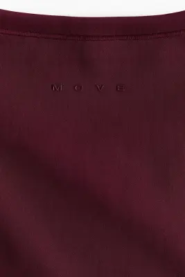 T-shirt de sport SculptMove™ - Rouge cerise — photo 5