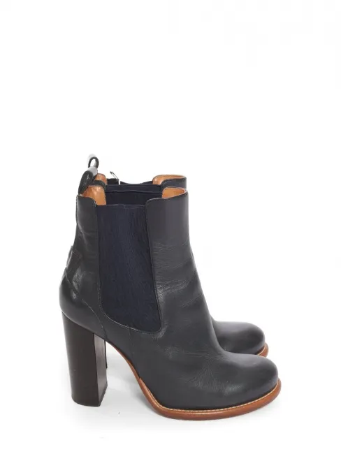 Bottines chelsea en cuir bleu marine à talon bois Prix boutique 800€ Taille 38