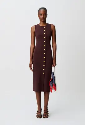 Robe midi maille boutons dorés