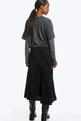 Jupe midi taille mi-haute à coutures incurvées - Noir — photo 3