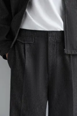 PANTALON LARGE DÉCONTRACTÉ EN DENIM FINES RAYURES - NOIR / FINES RAYURES — photo 2