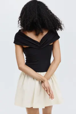 Robe épaules nues - Noir/crème — photo 2