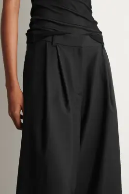 JUPE-CULOTTE À PLIS EN MÉLANGE DE LAINE - NOIR — photo 1