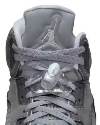 Air Jordan 5 Wolf Grey 2026 — photo 5