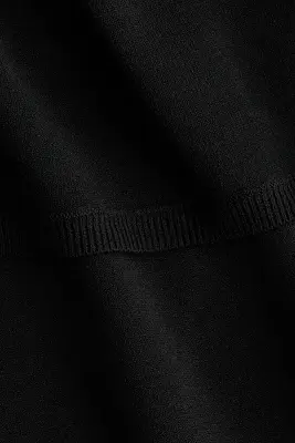 Robe épaules nues en maille fine - Noir — photo 4