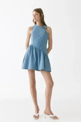 Robe en denim avec jupe évasée - Bleu denim clair — photo 1