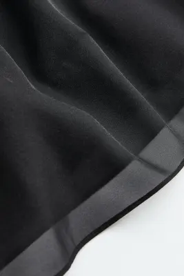 Robe avec strass - Noir — photo 1