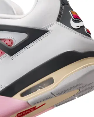 Air Jordan 4 Retro Comic — photo 5