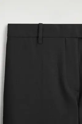 SHORT BERMUDA TAILLEUR - NOIR — photo 5