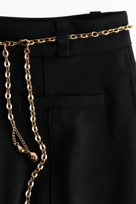 Pantalon évasé avec ceinture chaîne - Noir — photo 3