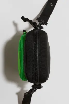 Sac crossbody avec motifs imprimés - Noir/Minecraft — photo 2