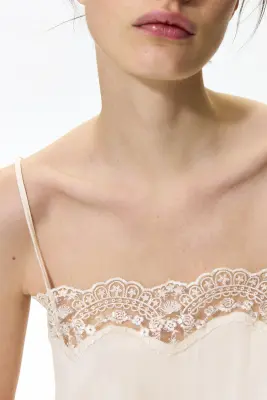 Top à bretelles fines avec dentelle - Crème — photo 1
