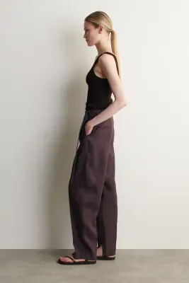 PANTALON BARREL CEINTURÉ EN LIN - BORDEAUX — photo 2