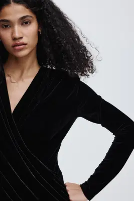Minirobe en velours à effet drapé - Noir — photo 3