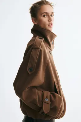 Veste à fermeture croisée avec col entonnoir - Beige foncé — photo 3