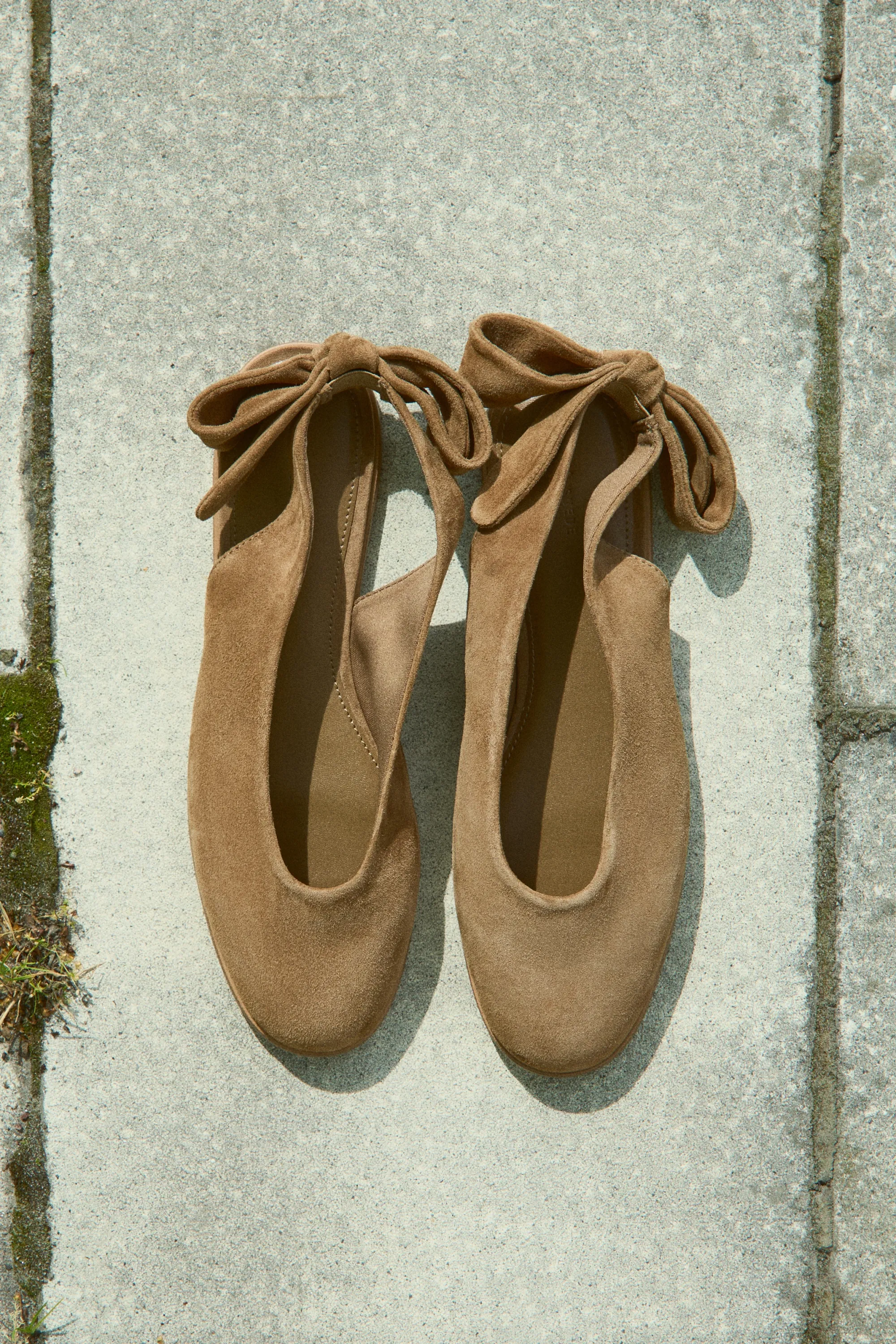 Escarpins en cuir velours - Beige foncé