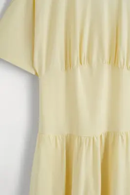 ROBE MIDI CINTRÉE EN COTON - JAUNE BEURRE — photo 5
