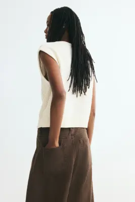 Pull sans manches en maille torsadée - Crème — photo 2