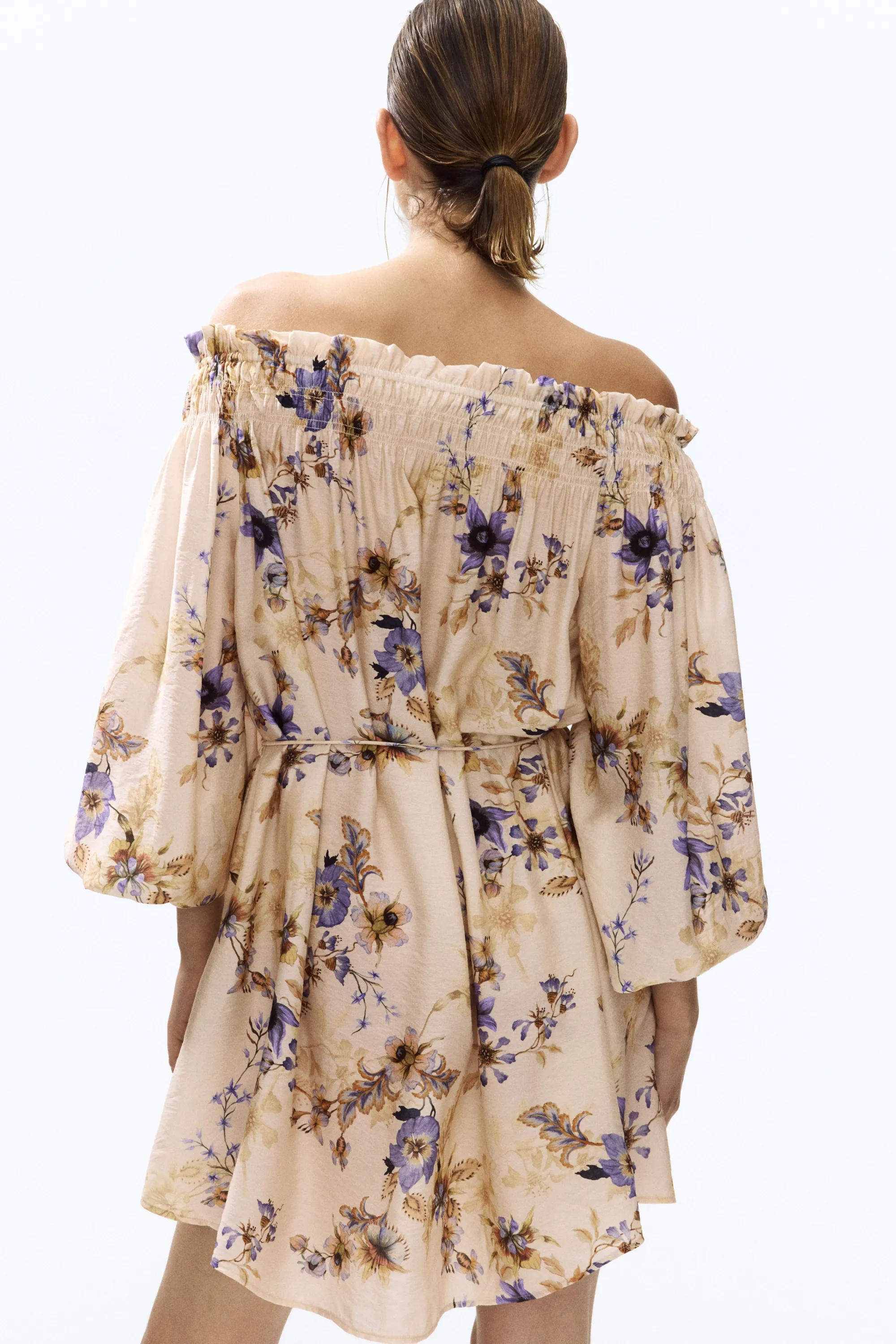 Robe oversize avec épaules nues - Beige clair/fleuri