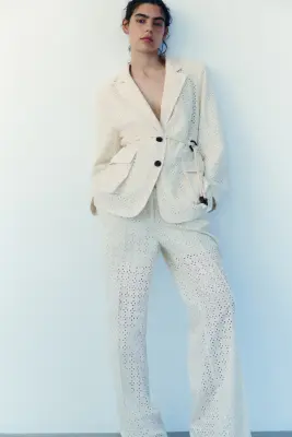 Pantalon chic avec broderie anglaise - Beige clair — photo 1
