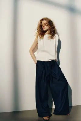 Pantalon en denim avec détail à nouer - Bleu denim foncé — photo 1