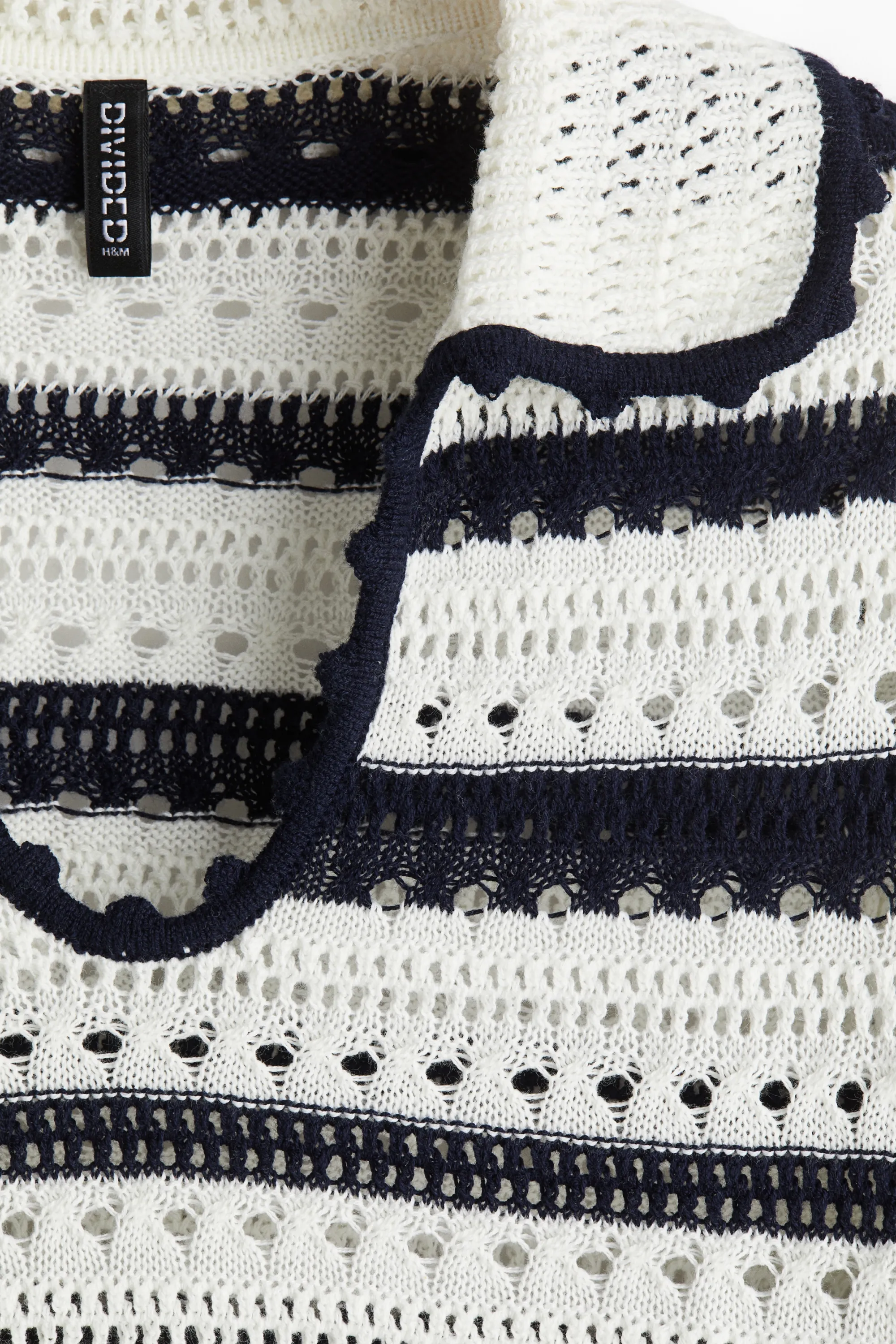 Top en maille ajourée avec col - Blanc/rayures bleu marine