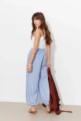 Pantalon sarouel rayé Femme — photo 4