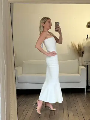 Robe midi stretch près du corps bretelles scalloped Prix boutique 690€ Taille XXS — photo 4