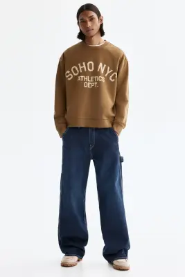 Sweat imprimé Loose Fit - Beige foncé/SoHo NYC — photo 2