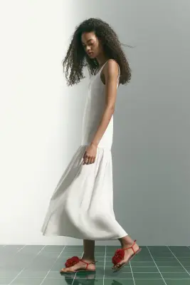 Robe avec dos décolleté et jupe évasée - Blanc — photo 4