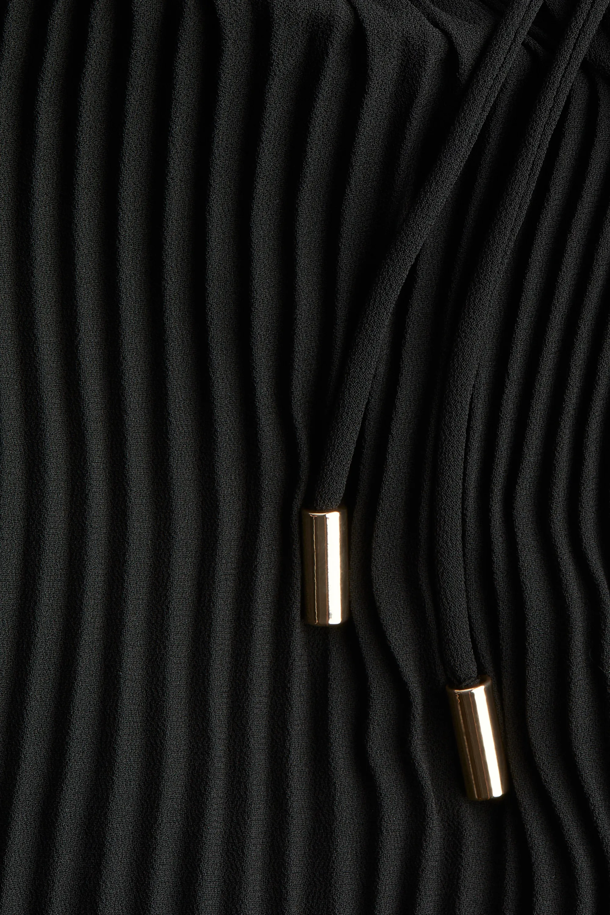 Longue robe plissée - Noir