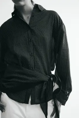 Chemise avec foulard - Noir/rayures tennis — photo 1