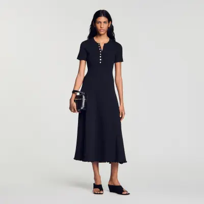 Robe longue en maille côtelée