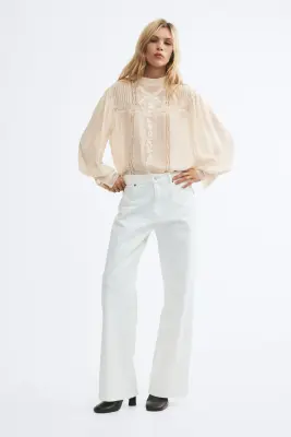 Blouse à manches bouffantes avec dentelle - Crème — photo 1
