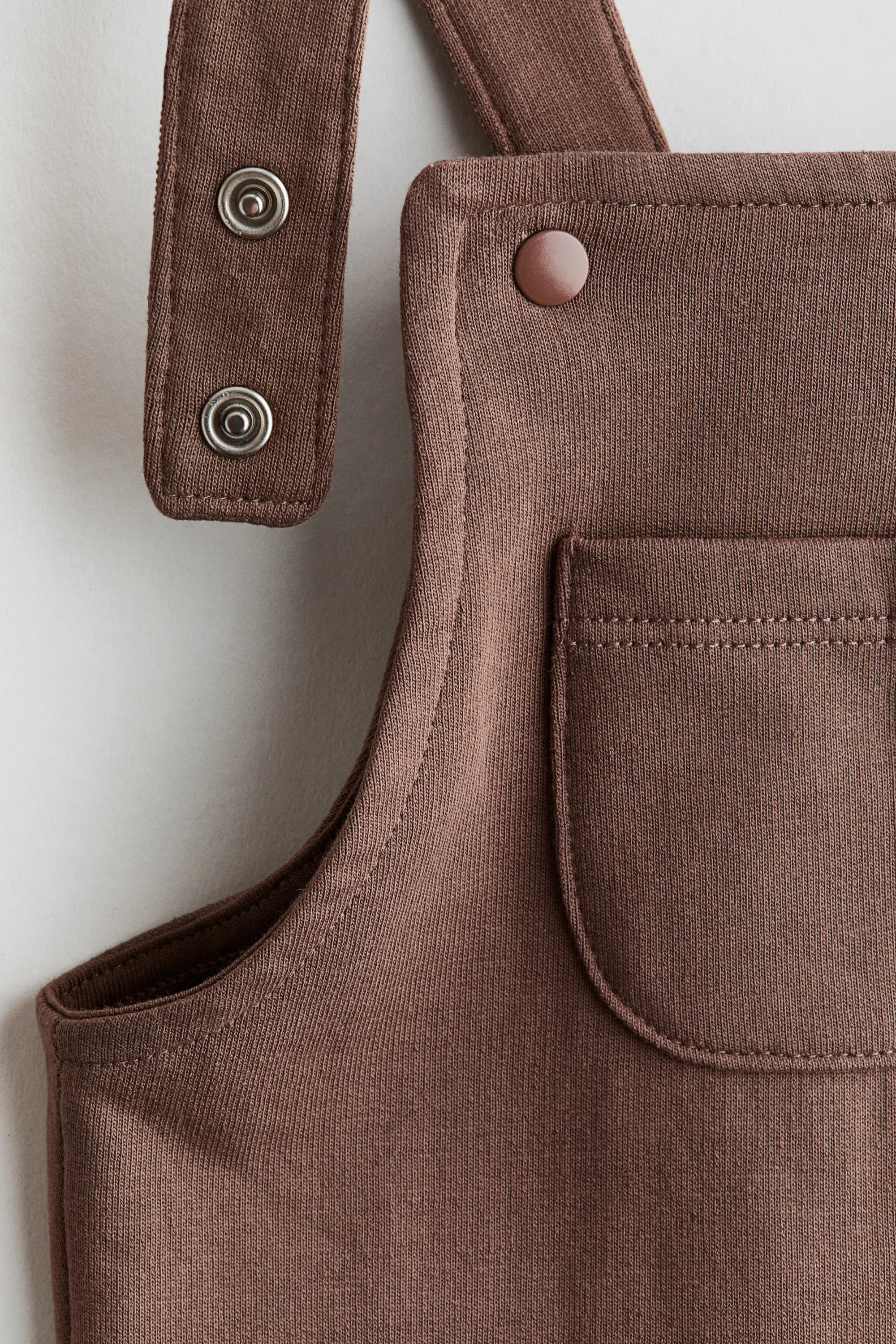 Ensemble 2 pièces salopette et T-shirt - Marron/rayé
