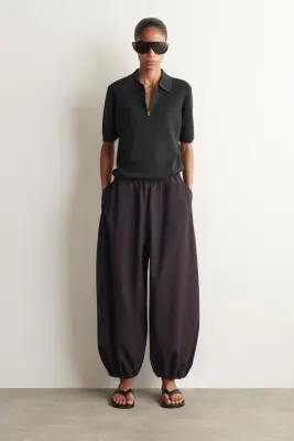 POLO ZIPPÉ EN LAINE MÉRINOS - CHARBON — photo 1