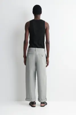 PANTALON DROIT DÉCONTRACTÉ À REVERS - GRIS — photo 2