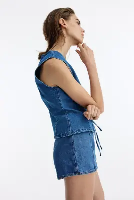 Gilet sans manches en denim avec liens à nouer - Bleu denim — photo 2