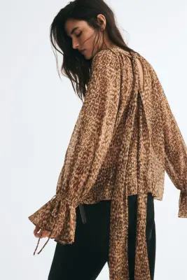 Blouse en mousseline avec détails à nouer - Marron foncé/imprimé léopard — photo 2