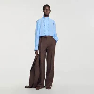 Chemise en soie à col froncé