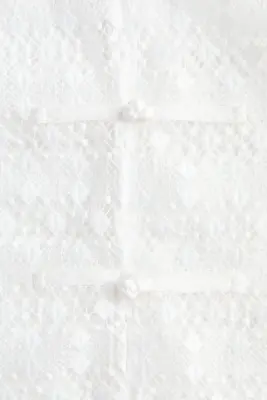Top en dentelle avec boutons noués - Blanc — photo 3