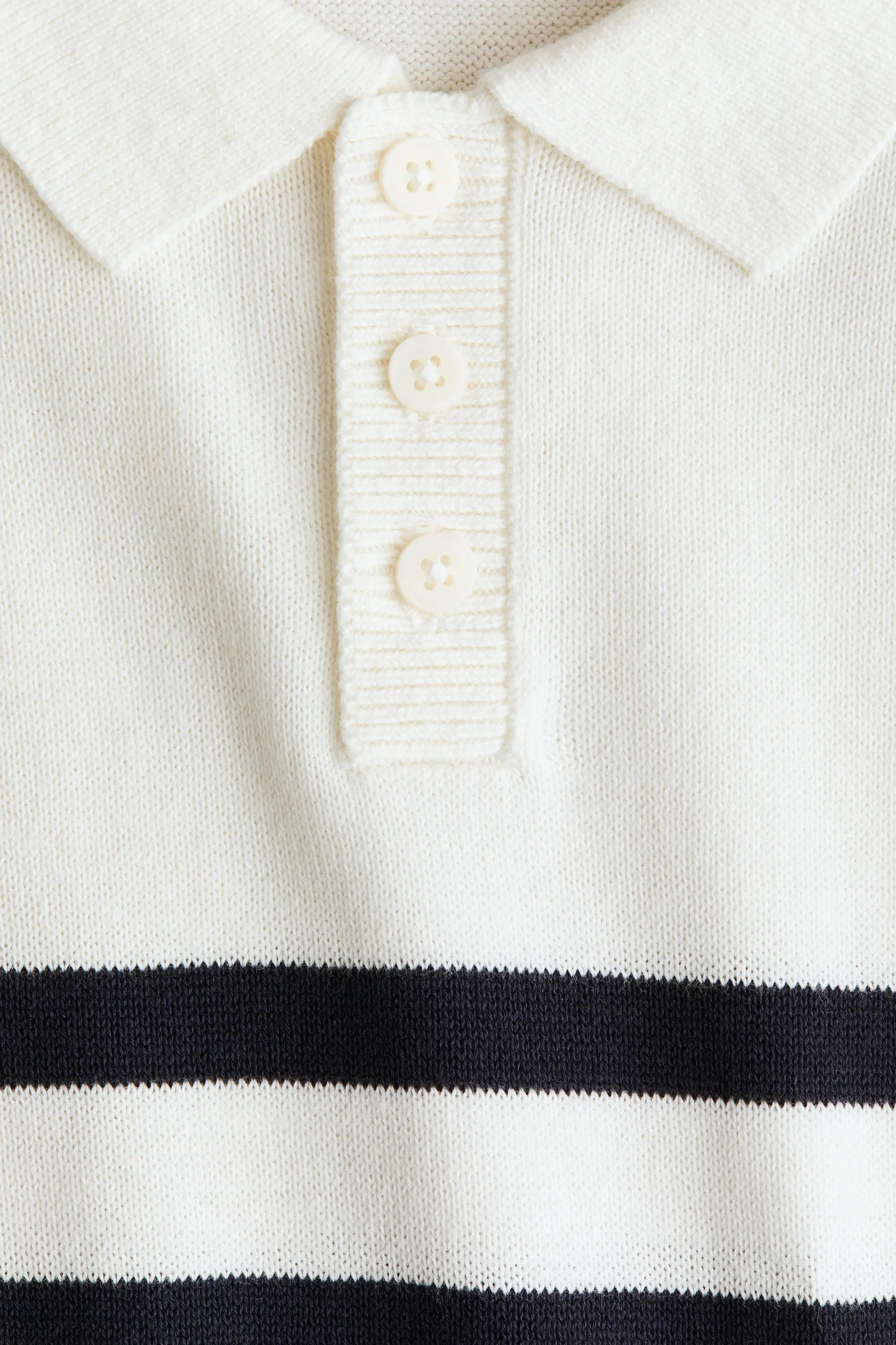 Polo en maille de coton - Ivoire/bleu marine