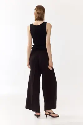 Pantalon 7/8 en lin mélangé - Violet prune foncé — photo 2