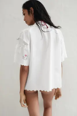 Chemise de plage brodée - Blanc/fleurs — photo 4