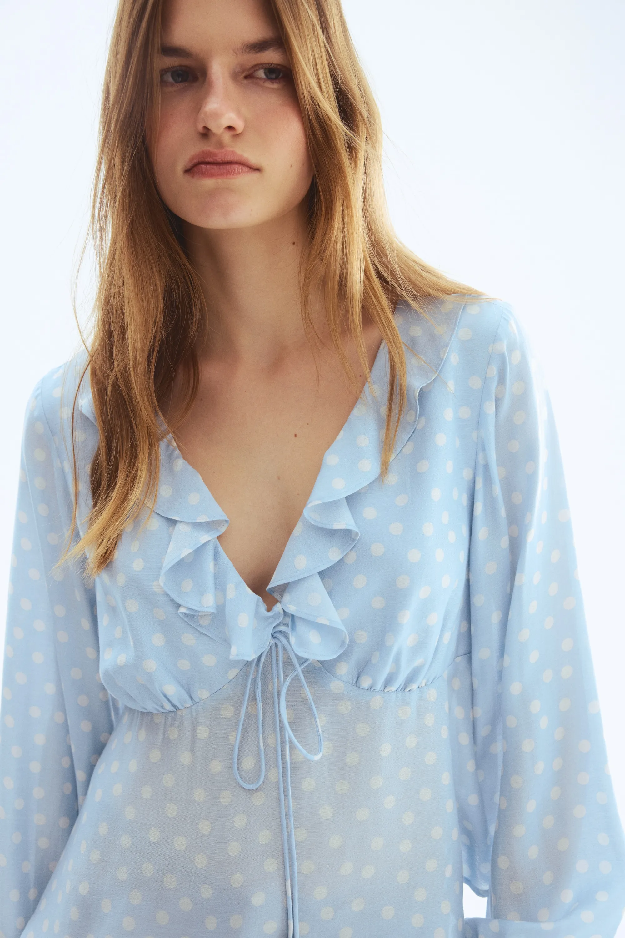 Blouse volantée - Bleu clair/pois