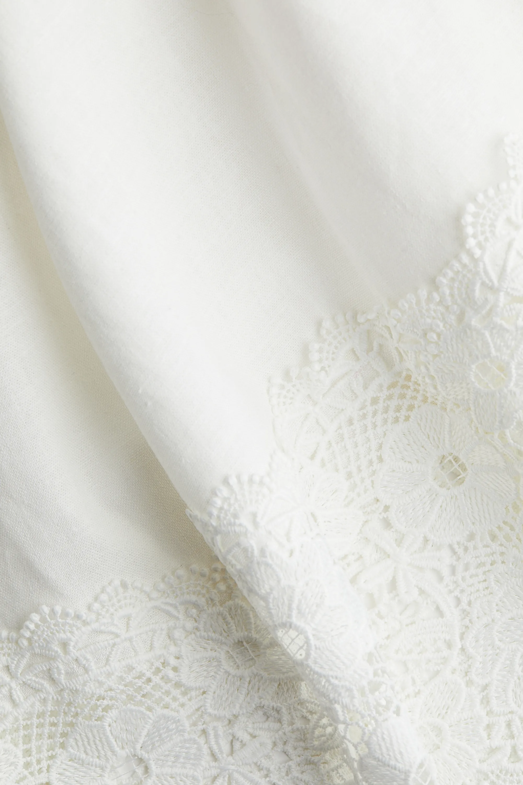 Robe avec dentelle - Blanc