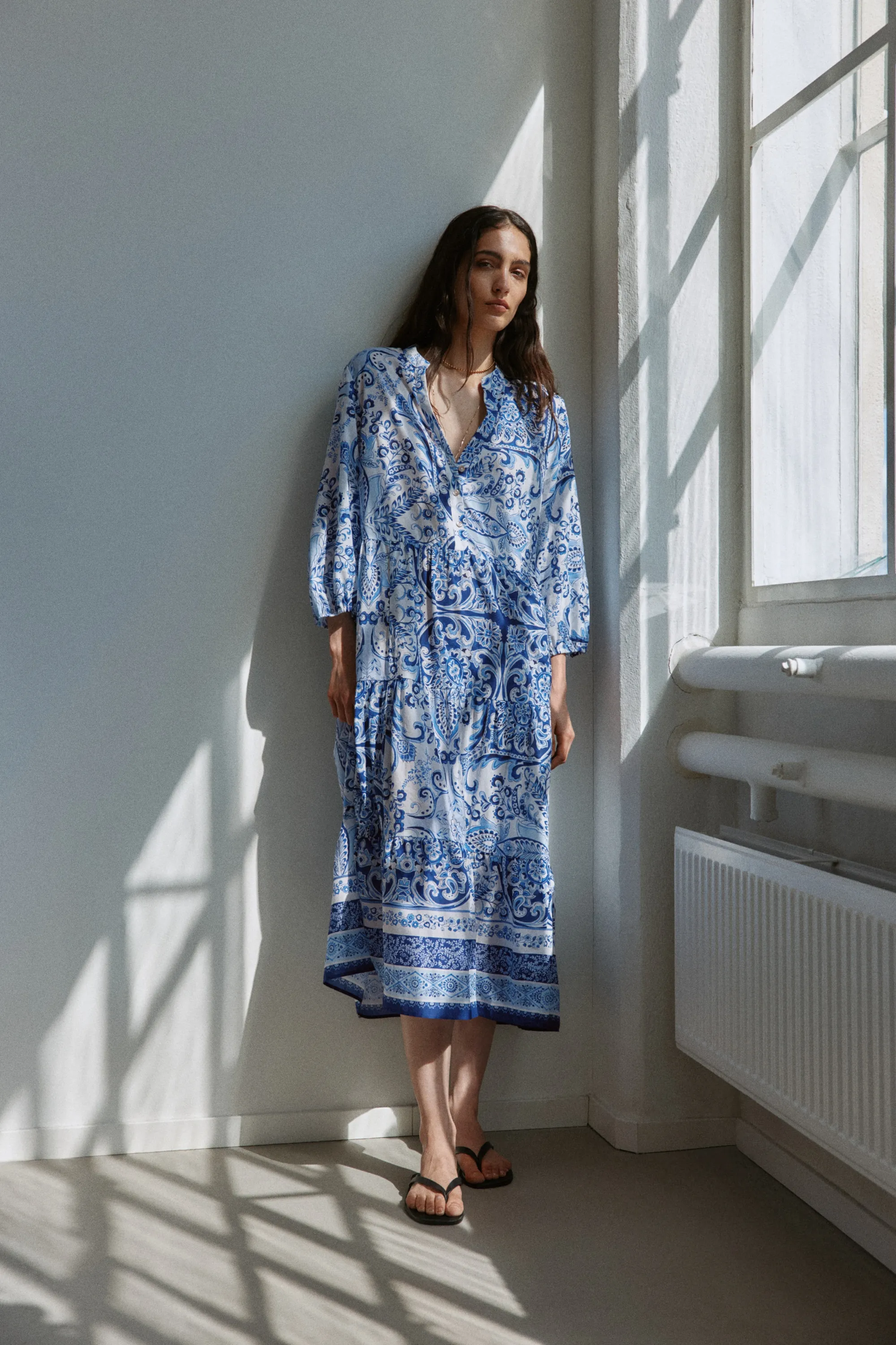 Robe midi à étages - Bleu/motif cachemire
