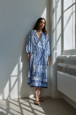 Robe midi à étages - Bleu/motif cachemire — photo 1