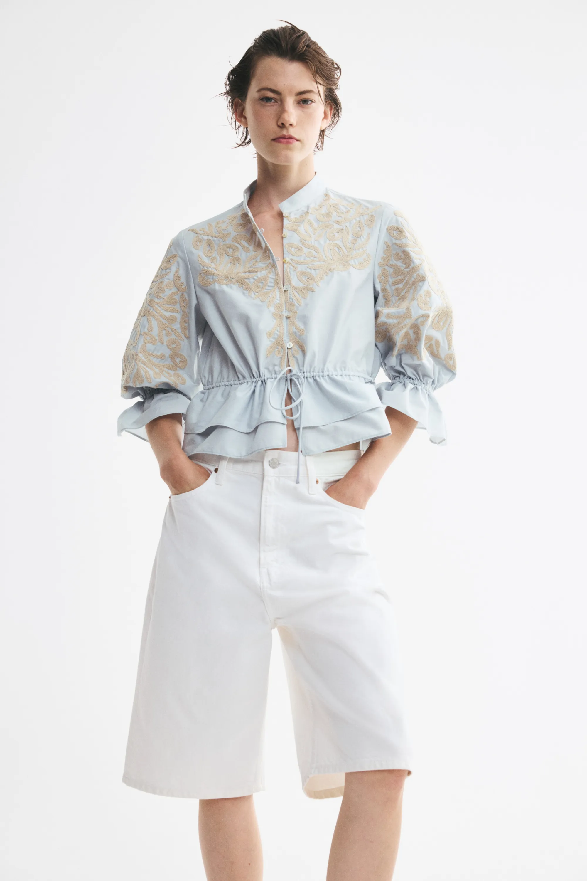 Blouse avec applications et cordon de serrage - Bleu clair/motif
